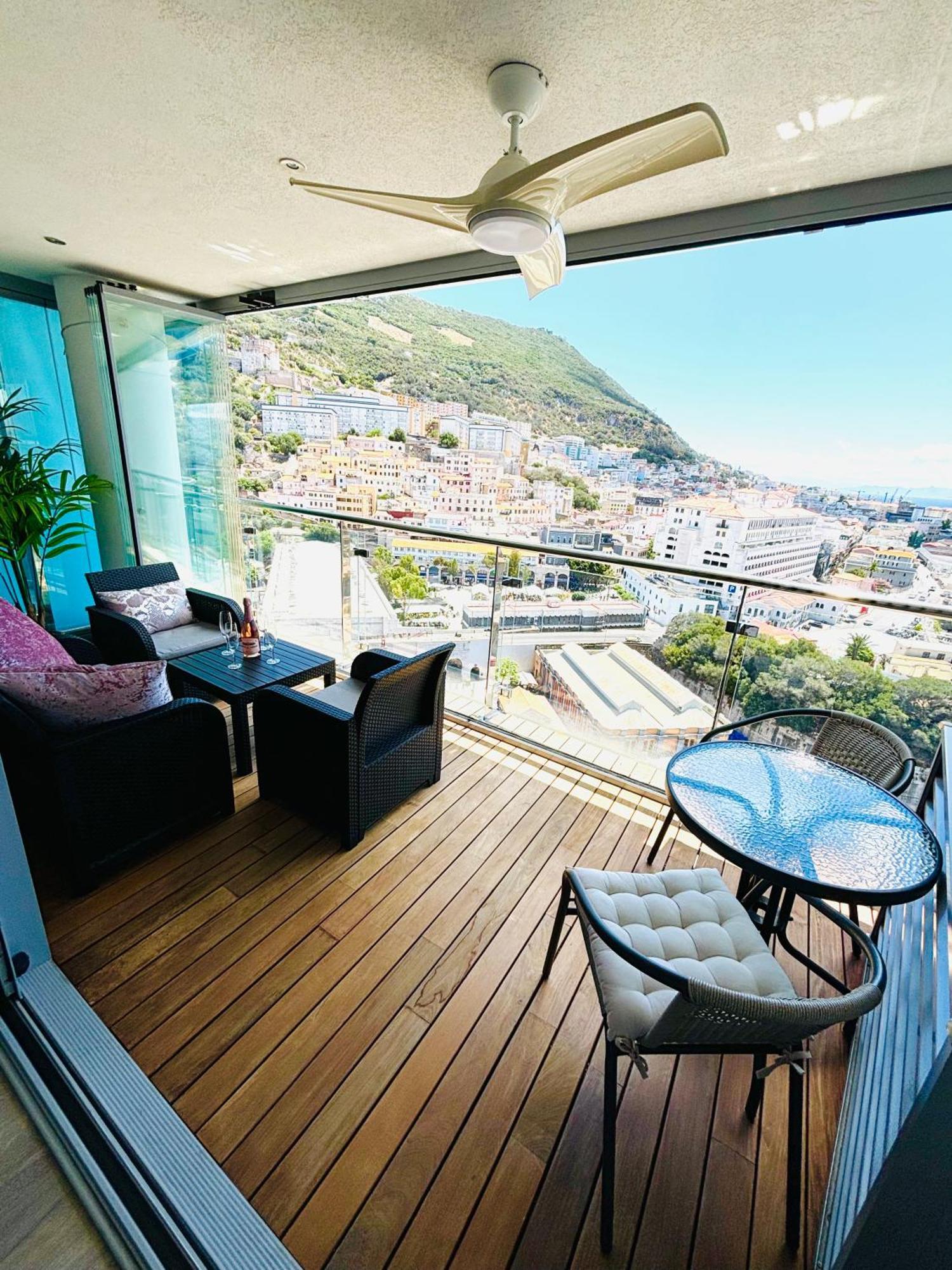 Ocean Village High Floor Luxury Modern Apartment Gibraltar Ngoại thất bức ảnh