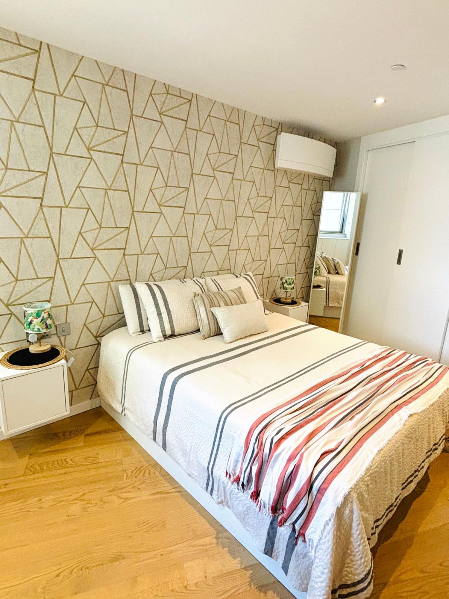 Ocean Village High Floor Luxury Modern Apartment Gibraltar Ngoại thất bức ảnh